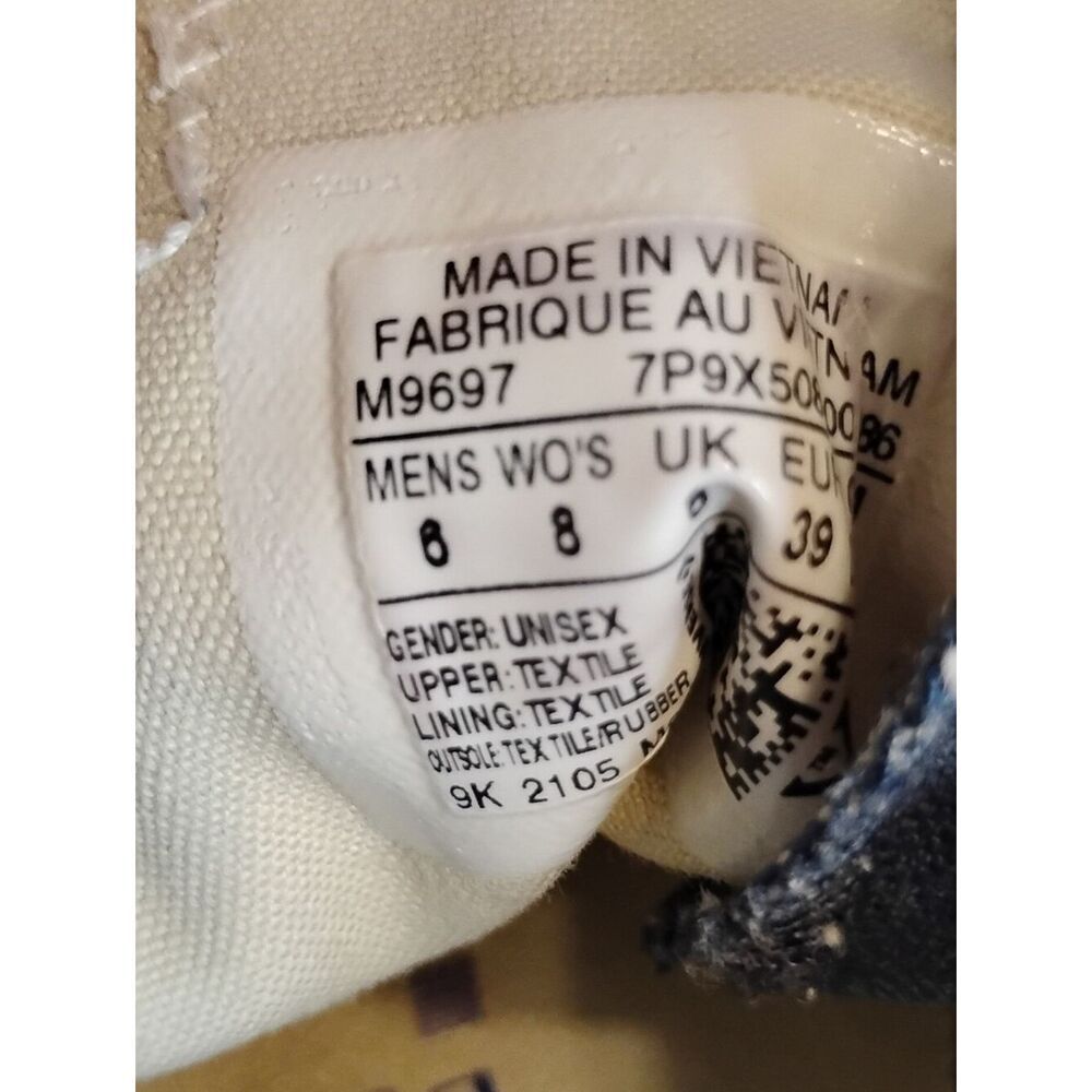 USED Converse Sneakers - Picture 8 of 9